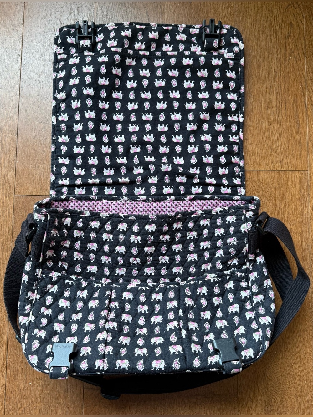 Vera Bradley Quilted Black Crossbody Laptop Bag with Pink & White Elephant Print - Picture 5 of 10